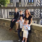 High School - Francese - Francia