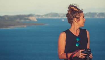 Vivere il viaggio della propria vita e lavorare per realizzare tanti progetti: itinerari magnifici, bellissime amicizie e conoscenza della cultura locale. Tutto questo e molto di più è ciò che WEP ti offre con il programma Jobs & Travel.   Parti alla scoperta di un Paese oltreoceano e lavora per finanziare il tuo soggiorno. Non beneficerai soltanto di un’esperienza professionale all’estero, ma approfitterai di un accesso privilegiato alla cultura locale e a tutti i vantaggi che ne derivano. Il programma Jobs & Travel è l’occasione unica e il mezzo più economico di scoprire l’altra parte del mondo!