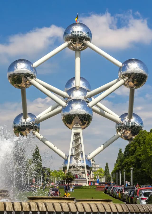 L’Atomium di Bruxelles, città europea in cui WEP è presente con un proprio ufficio.
